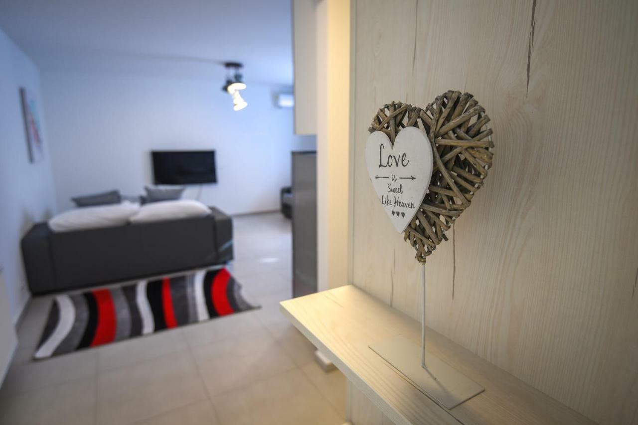 Francesca Apartman Siofok Exterior photo